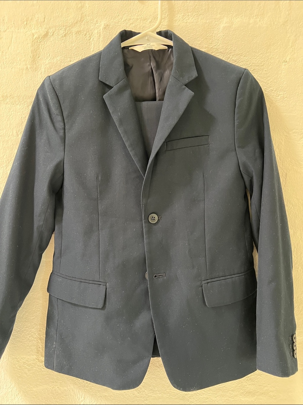 Boys H&M Navy Blue Suit - 2 Button, Flat Front Pants Sz 12